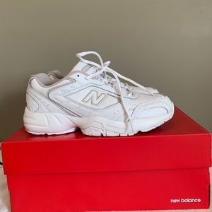 New Balance 452 sneakers